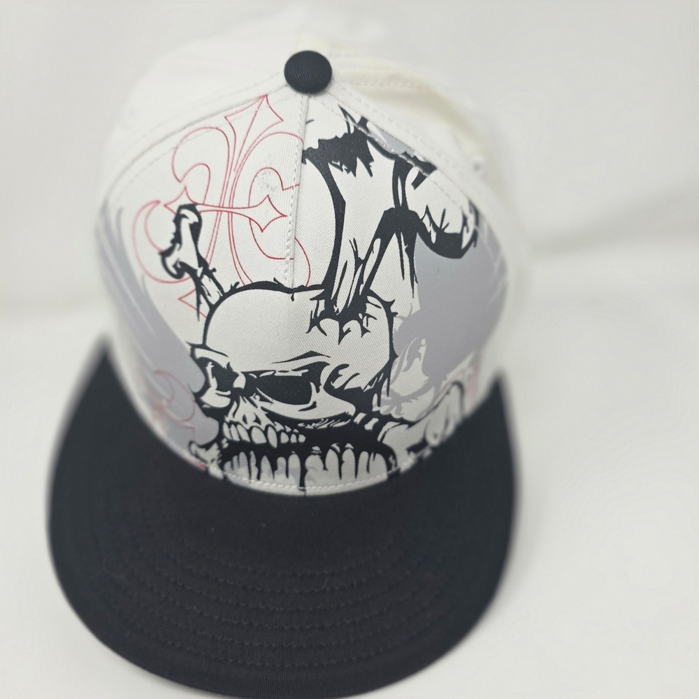 Skull Graphic Hat OSFM White Black Cotton Flat Brim Gothic Streetwear Snapback